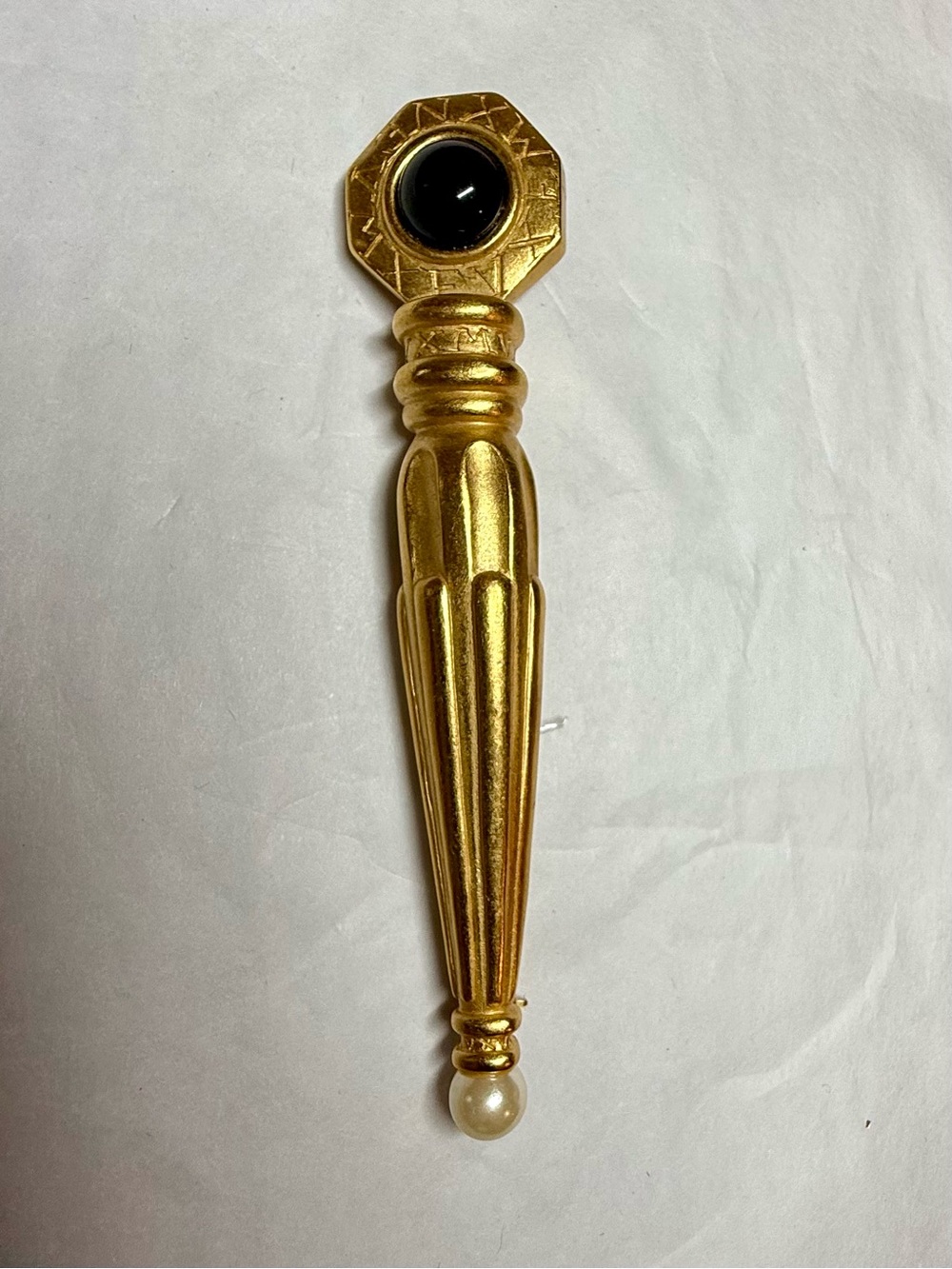 Carolee Gold Vintage Brooch with Black Cabochon and Pearl Accent